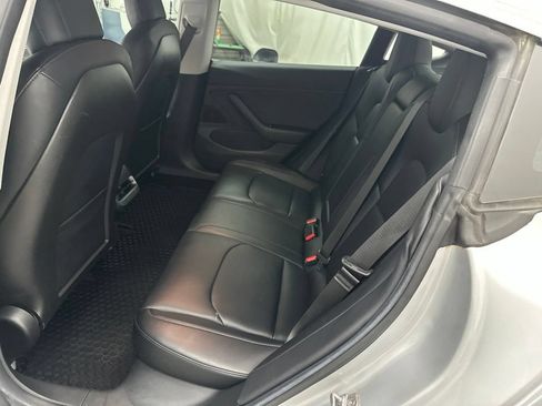 Used 2018 Tesla Model 3 Long Range RWD image 21