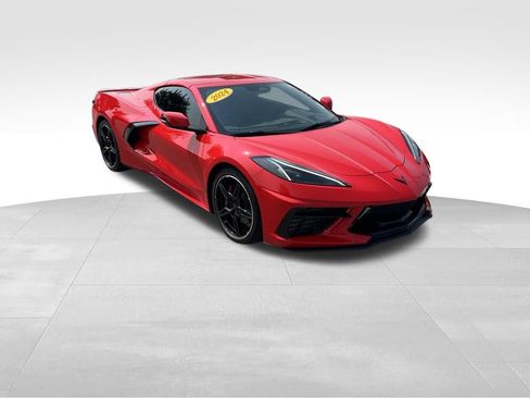 Used 2024 Chevrolet Corvette Stingray Preferred Cpe w/ Battery Protection Package RWD image 9