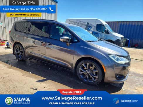 Used 2020 Chrysler Pacifica Limited FWD image 5