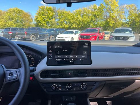 Used 2026 Honda HR-V LX image 14