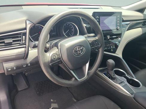 Used 2023 Toyota Camry LE w/ Convenience Package FWD image 12