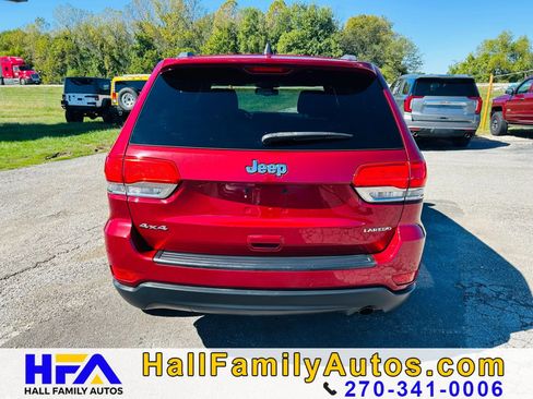 Used 2014 Jeep Grand Cherokee Laredo w/ 18" Wheel & 8.4" Radio Group AWD/4WD image 4