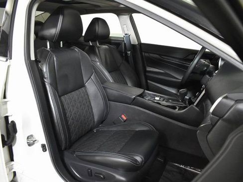 Used 2021 Nissan Maxima Platinum w/ Sport Mat Group image 35