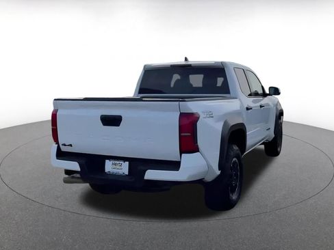 Used 2025 Toyota Tacoma TRD Off-Road image 13