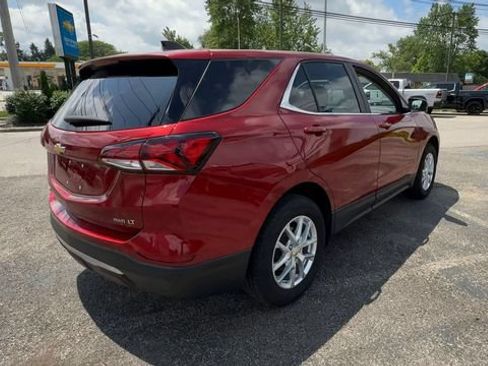 Used 2024 Chevrolet Equinox LT w/ LPO, Floor Liner Package AWD/4WD image 8