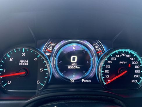 Used 2019 Chevrolet Tahoe Premier w/ RST 6.2L Performance Edition AWD/4WD image 12