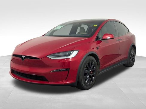 Used 2022 Tesla Model X Plaid image 2