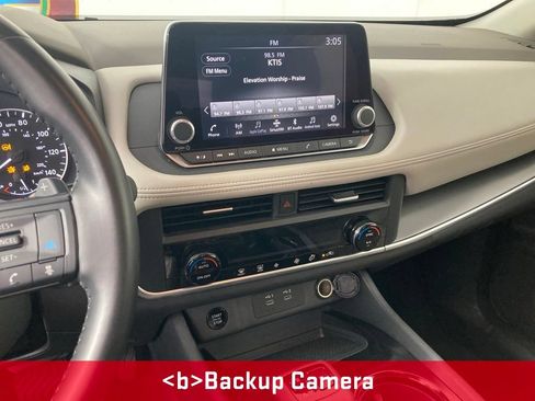 Used 2025 Nissan Rogue SV AWD/4WD image 2