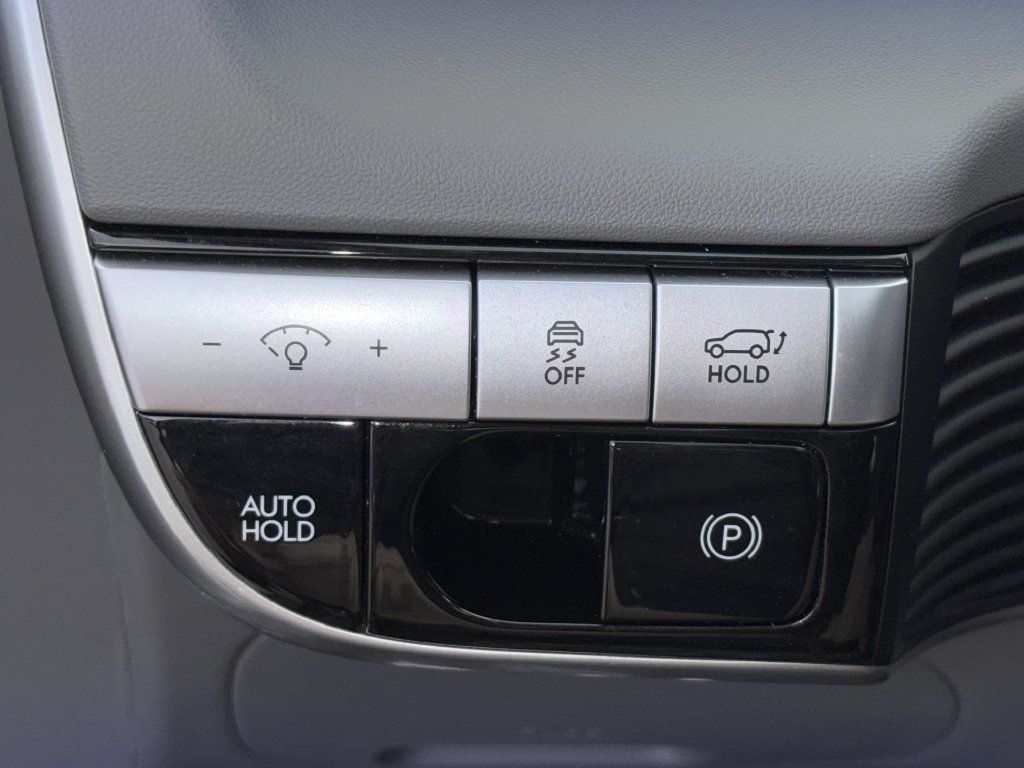 Used 2024 Hyundai Ioniq 5 SEL RWD image 15