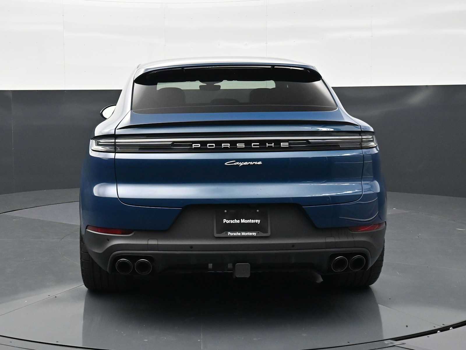 Certified 2025 Porsche Cayenne Coupe AWD/4WD image 25