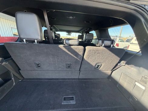 Used 2020 Ford Expedition Limited w/ Equipment Group 301A image 9