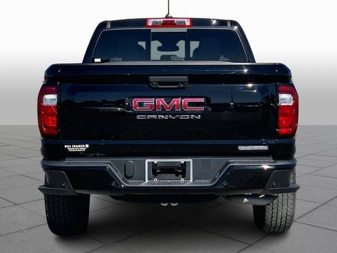 Used 2024 GMC Canyon Elevation w/ Elevation Premium Package image 5