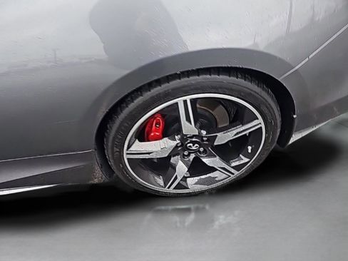 Used 2022 INFINITI Q60 Red Sport 400 w/ Carbon Fiber Package image 14