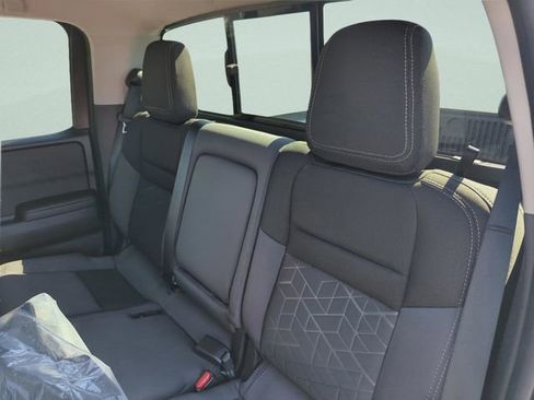 New 2026 Nissan Frontier SV w/ SV Convenience Package RWD image 25