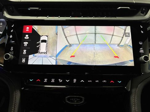 New 2026 Jeep Grand Cherokee Summit image 24