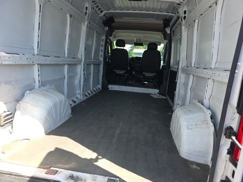 Used 2025 RAM ProMaster 2500 w/ Convenience Group FWD image 7