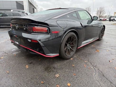 Used 2024 Nissan Z NISMO w/ Floor Mat Package image 5