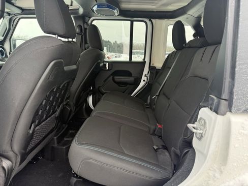 Used 2022 Jeep Wrangler Unlimited Rubicon 4xe w/ Cold Weather Group image 11