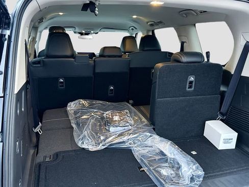 New 2026 Nissan Armada SV RWD image 20
