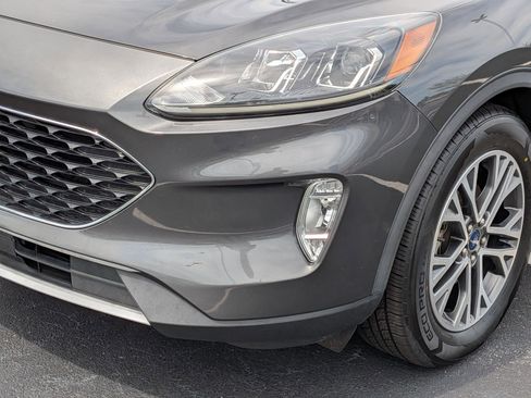 Used 2020 Ford Escape SEL FWD image 9