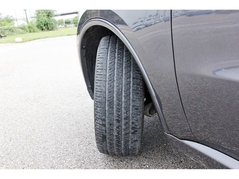 Used 2024 Dodge Durango GT RWD image 34