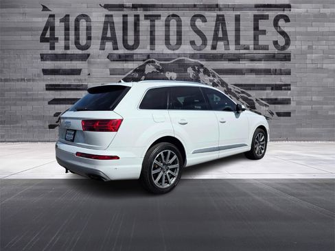 Used 2019 Audi Q7 3.0T Premium Plus w/ Premium Plus Package AWD/4WD image 3
