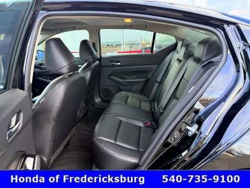 Used 2024 Nissan Altima 2.5 SR w/ SR Premium Package image 23