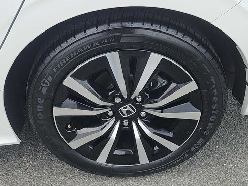 Used 2024 Honda Civic EX image 8