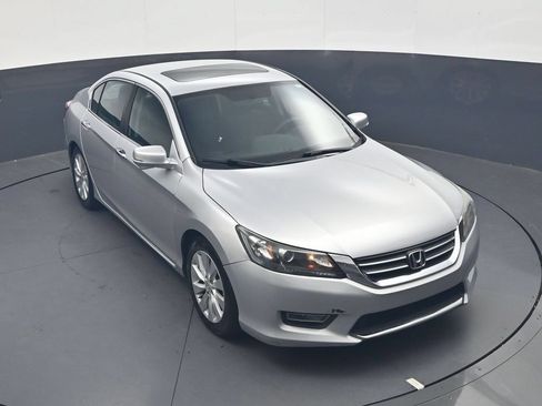 Used 2013 Honda Accord EX image 35