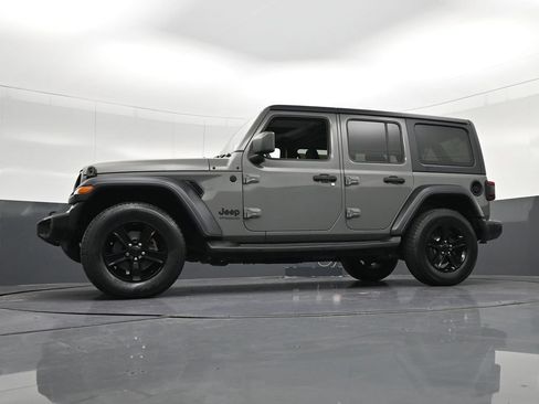 Used 2020 Jeep Wrangler Unlimited Sport AWD/4WD image 33