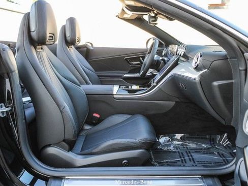 New 2025 Mercedes-Benz CLE 300 4MATIC Cabriolet image 18
