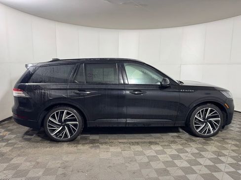 Certified 2025 Lincoln Aviator Black Label w/ Jet Appearance Package image 6