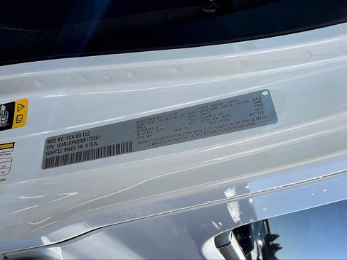 Used 2024 Jeep Wrangler Unlimited Sahara image 31