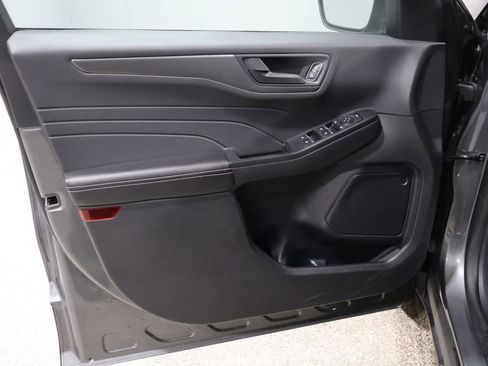 Used 2025 Ford Escape Active image 12