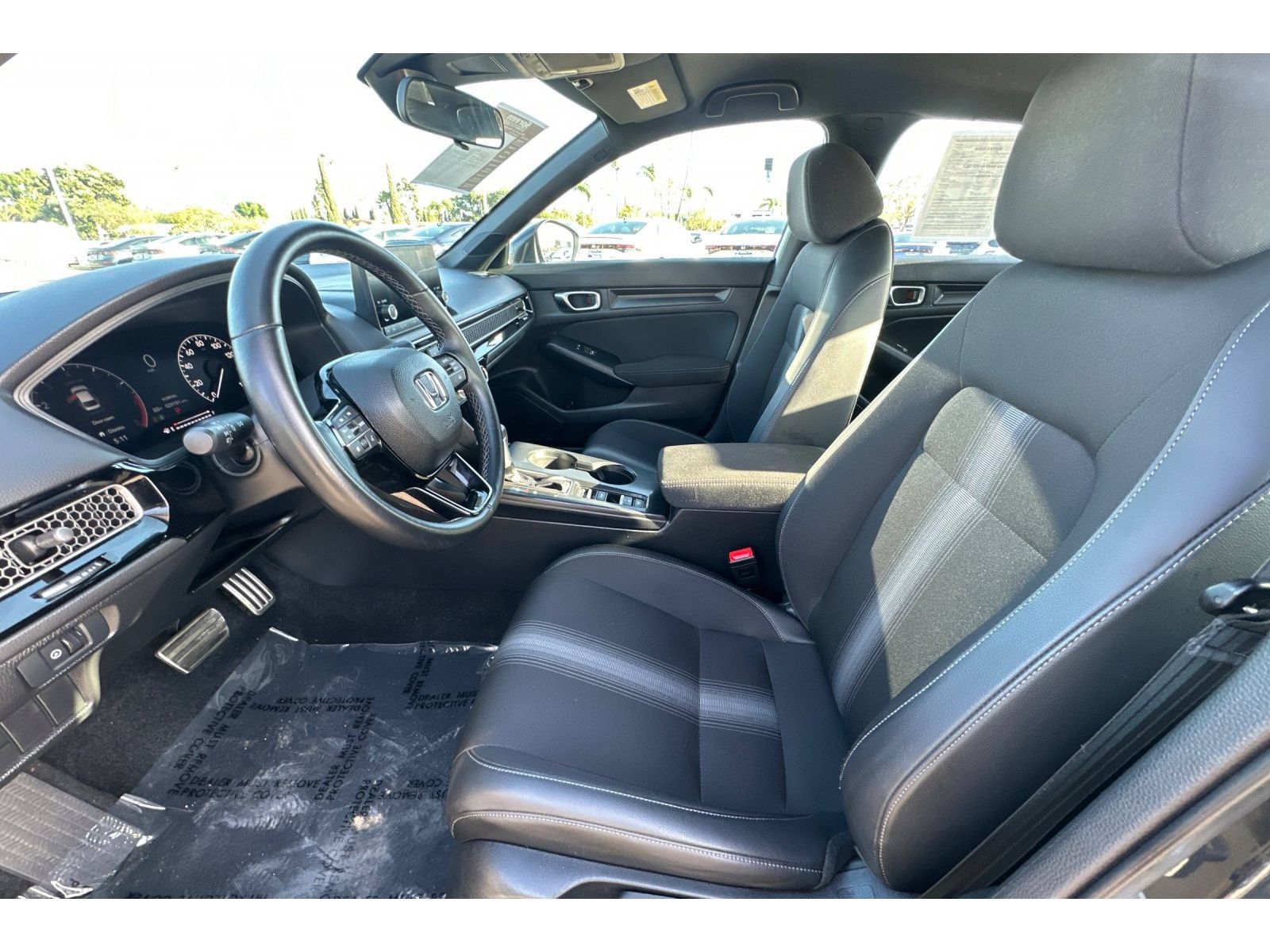 Used 2025 Honda Civic Sport image 10