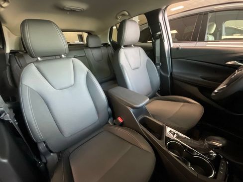 Used 2023 Buick Encore GX Select AWD/4WD image 19