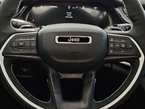 New 2026 Jeep Grand Cherokee Limited AWD/4WD image 23