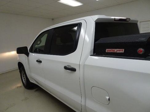 Used 2021 Chevrolet Silverado 1500 W/T w/ WT Value Package AWD/4WD image 15