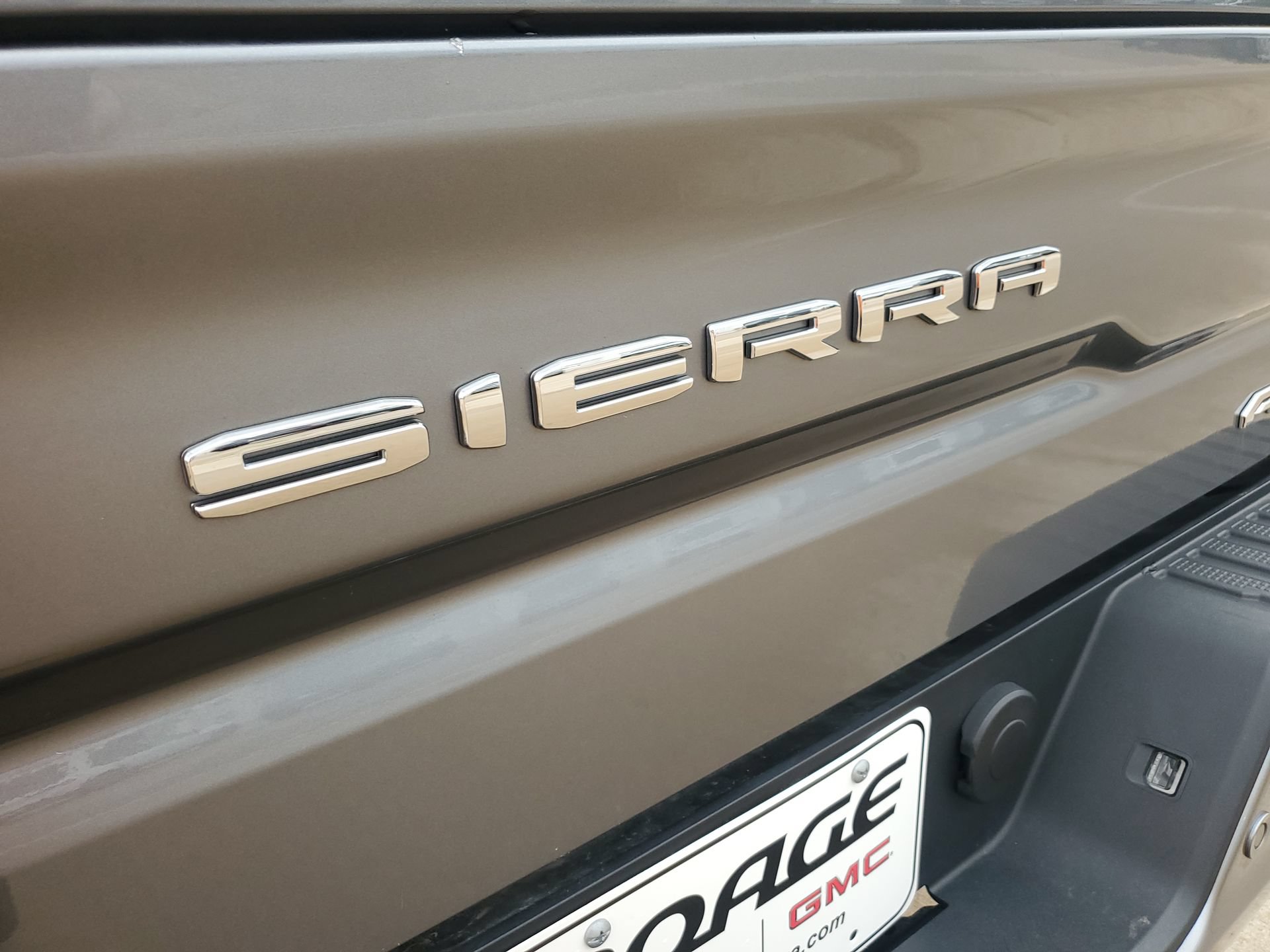 Used 2019 GMC Sierra 1500 AT4 w/ AT4 Premium Package AWD/4WD image 38