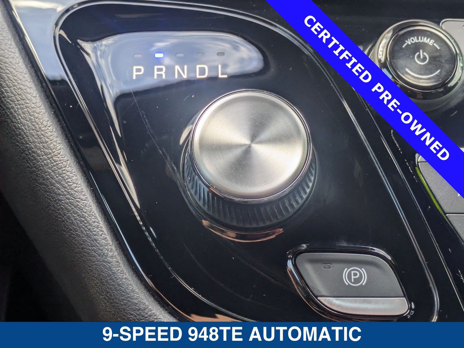Used 2026 Chrysler Voyager LX FWD image 34