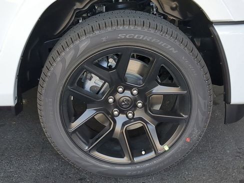New 2026 RAM 1500 Laramie w/ Night Edition AWD/4WD image 11