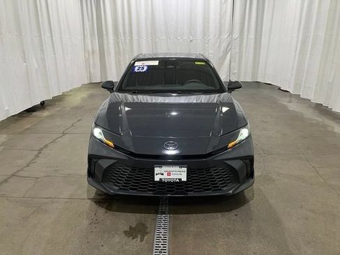 Used 2025 Toyota Camry SE w/ Multimedia Upgrade Package FWD image 9