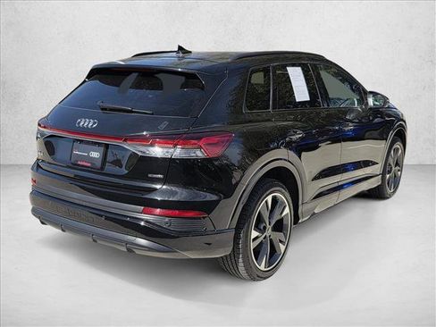 Certified 2024 Audi Q4 e-tron Premium image 5