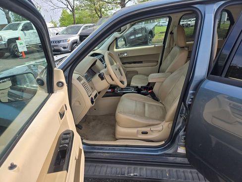 Used 2012 Ford Escape Limited image 9