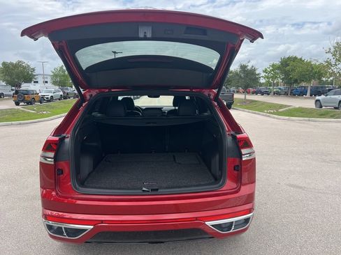 Used 2021 Volkswagen Atlas Cross Sport SE AWD/4WD image 37