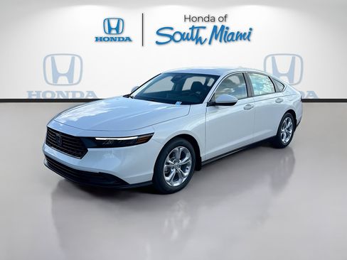 New 2026 Honda Accord LX image 3