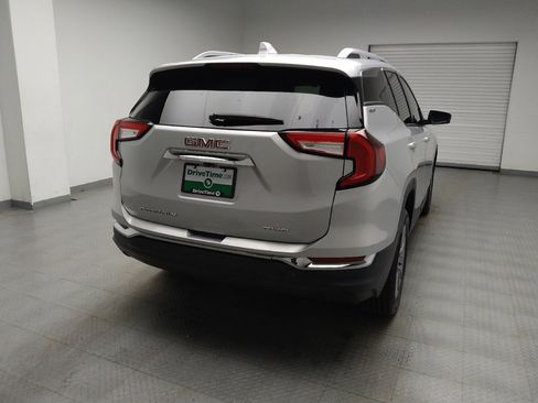 Used 2022 GMC Terrain SLT AWD/4WD image 7