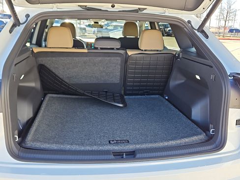 New 2026 Volkswagen Atlas Cross Sport SE image 7