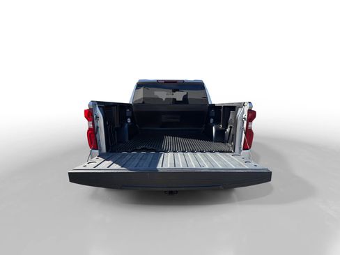 Used 2021 Chevrolet Silverado 1500 RST image 17