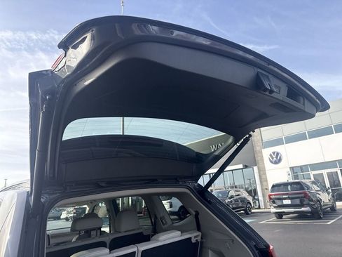 New 2026 Volkswagen Atlas SE FWD image 46